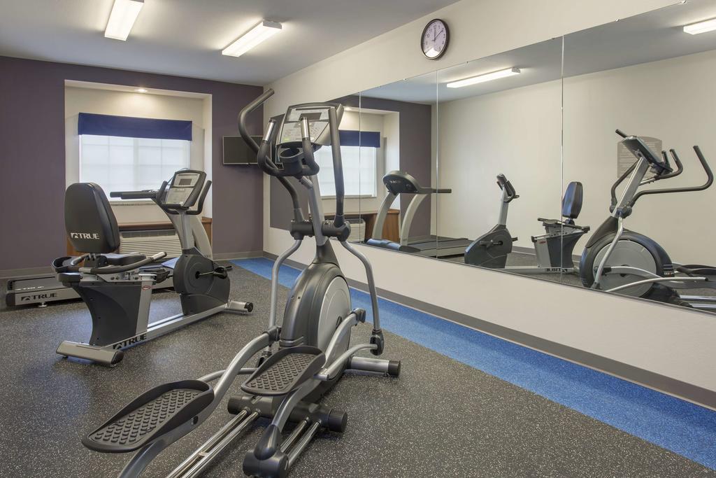Quality Inn & Suites Caldwell I-77 Екстер'єр фото