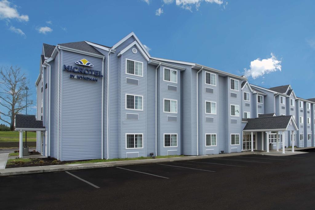 Quality Inn & Suites Caldwell I-77 Екстер'єр фото