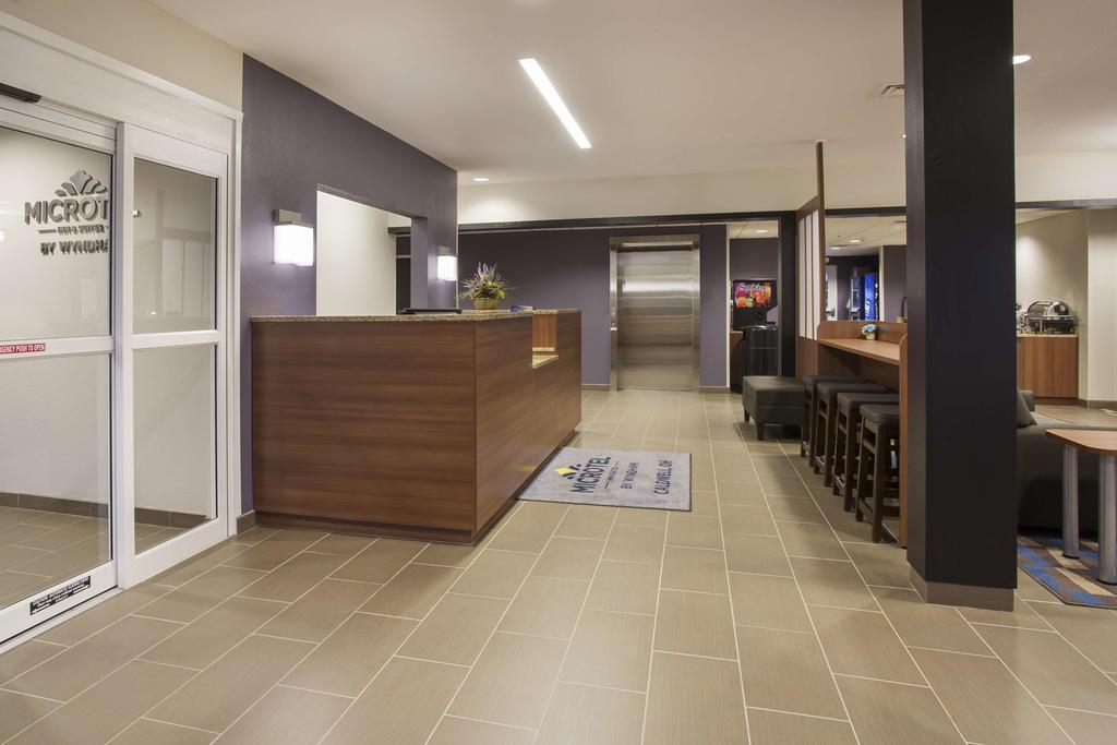 Quality Inn & Suites Caldwell I-77 Екстер'єр фото