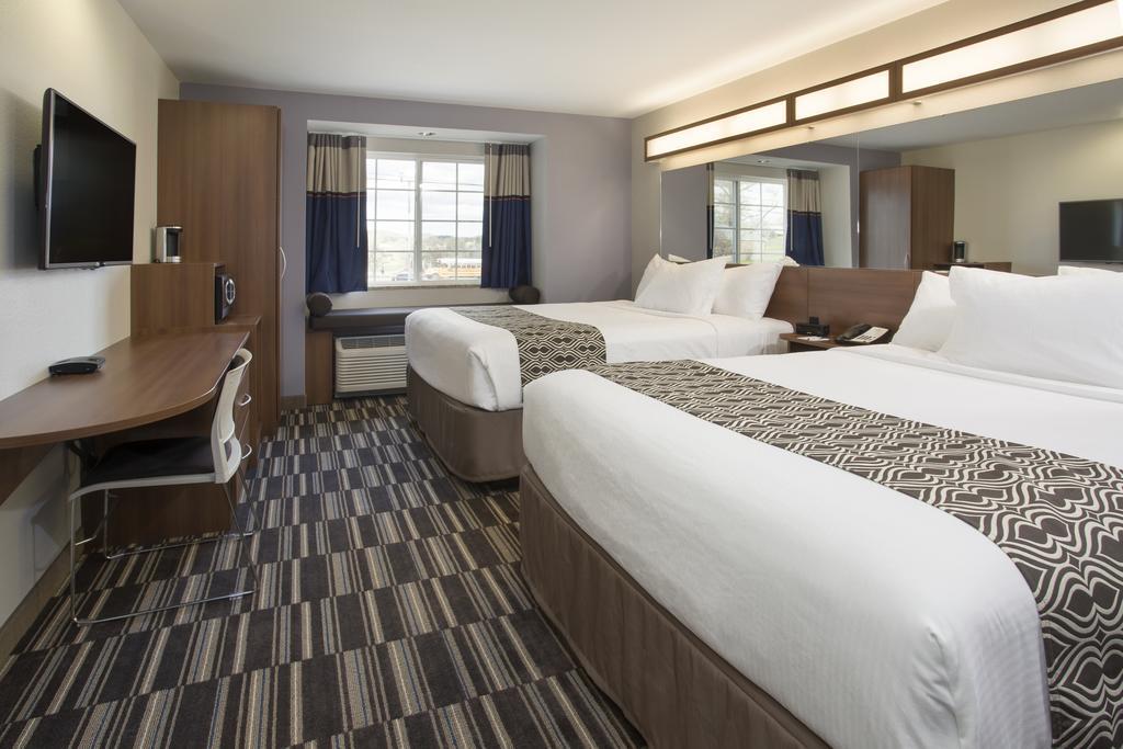 Quality Inn & Suites Caldwell I-77 Екстер'єр фото