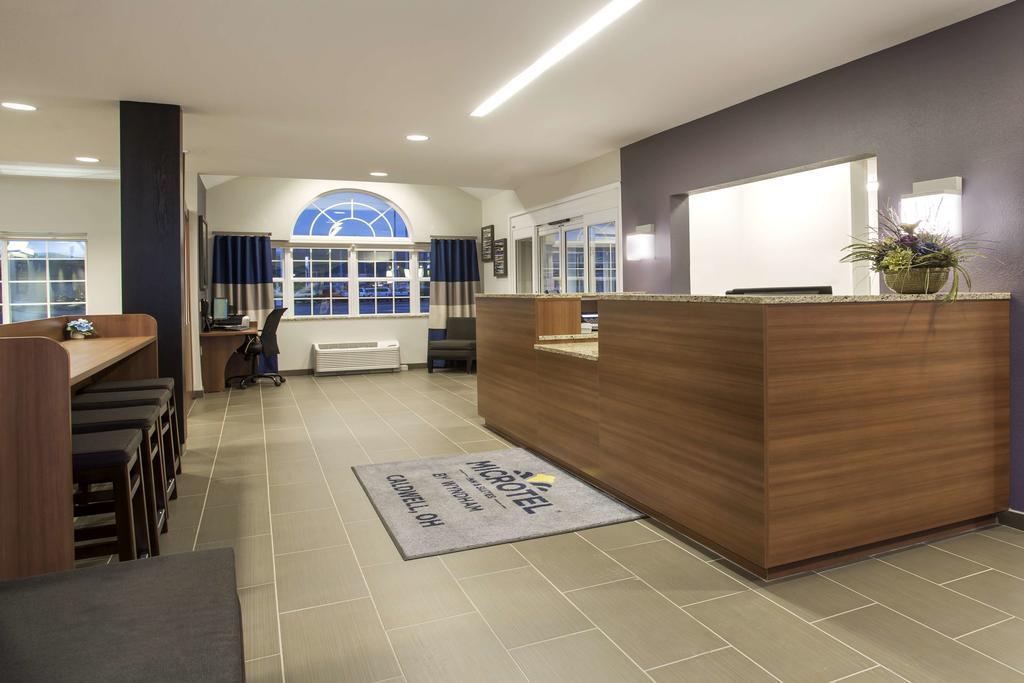 Quality Inn & Suites Caldwell I-77 Екстер'єр фото
